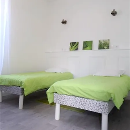 Holiday home House With 2 Bedrooms In With Furnished Terrace And Wifi Rochefort (Charente-Maritime)